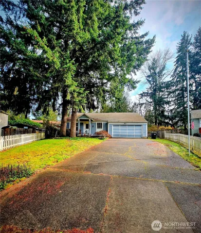 $299,999 | 15717 97th Ave Court East, Puyallup, WA 98375