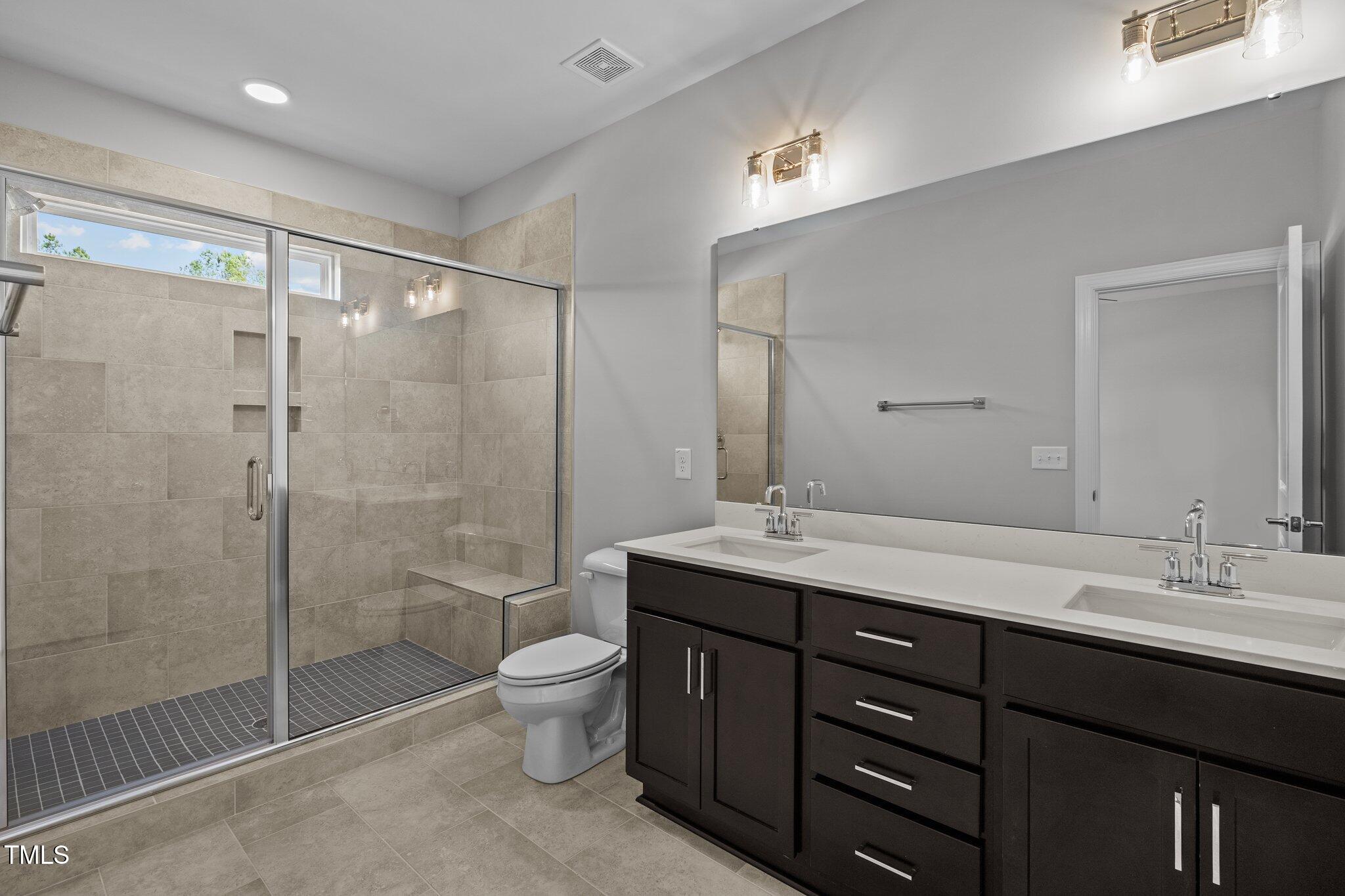 707 Jamescroft Way, Unit 15 Rolesville, NC 27571 - Photo 11 of 34 24-web-or-mls-_NFP2667