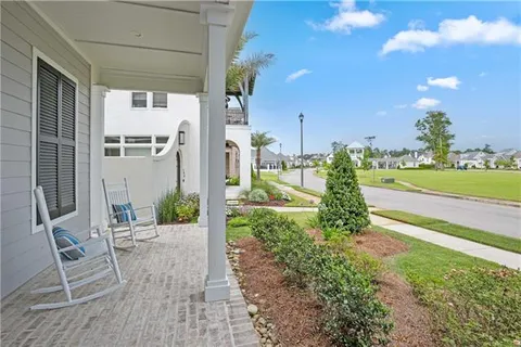 $869,000 | 144 Laura Lane, Covington, LA 70433
