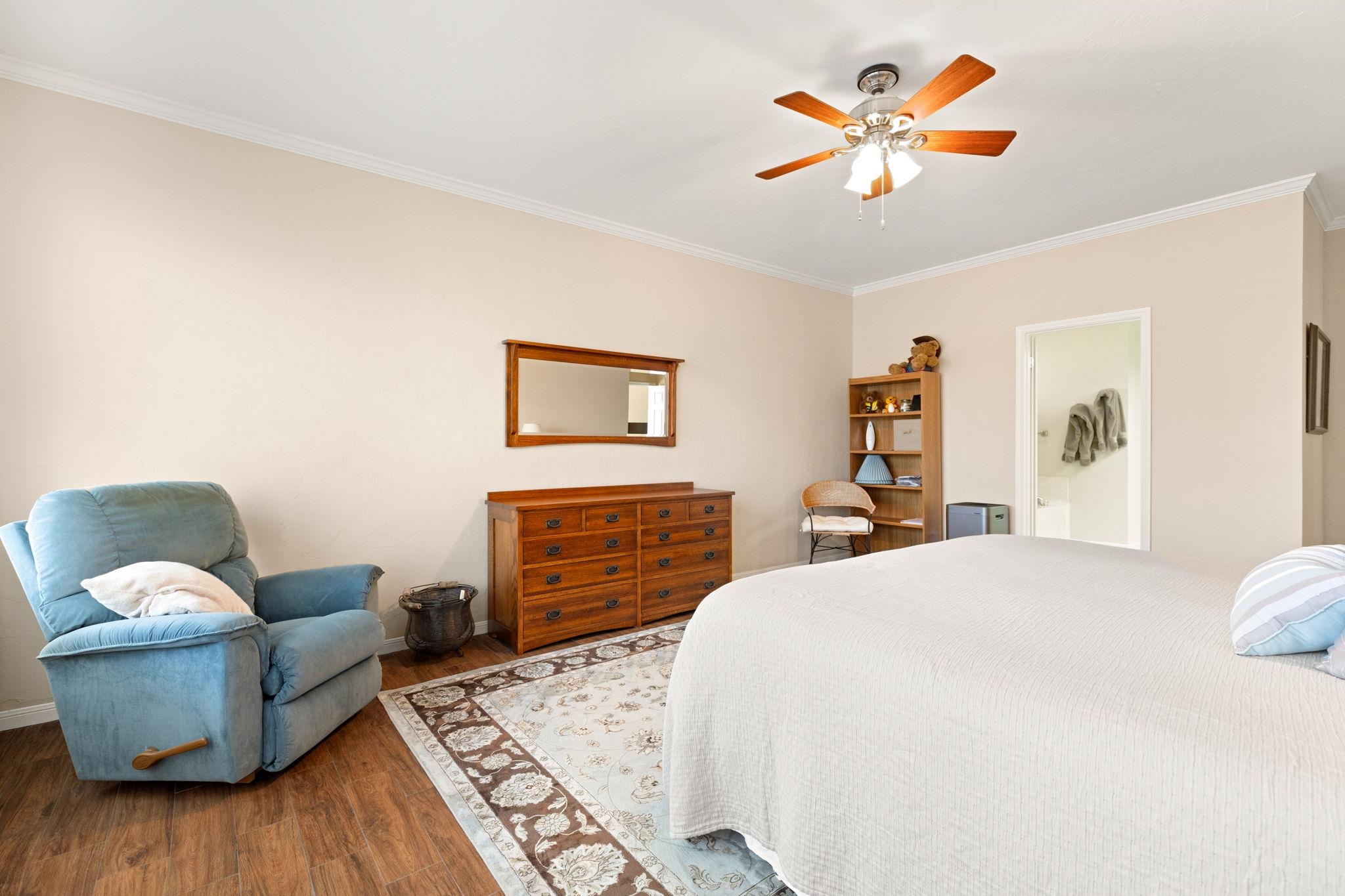 129 Web Isle Drive Granite Shoals, TX 78654 - Photo 19 of 30 a bedroom with a bed and a couch