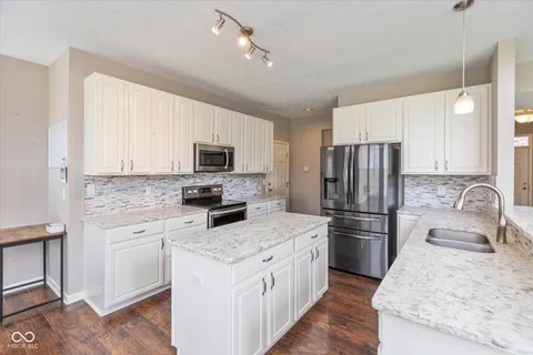 $524,900 | 9756 Scotch Pine Court, Fishers, IN 46037