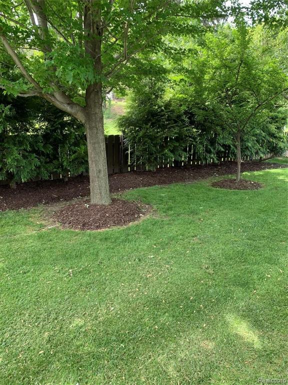 33015 Mazara Drive Fraser, MI 48026 - Photo 39 of 41