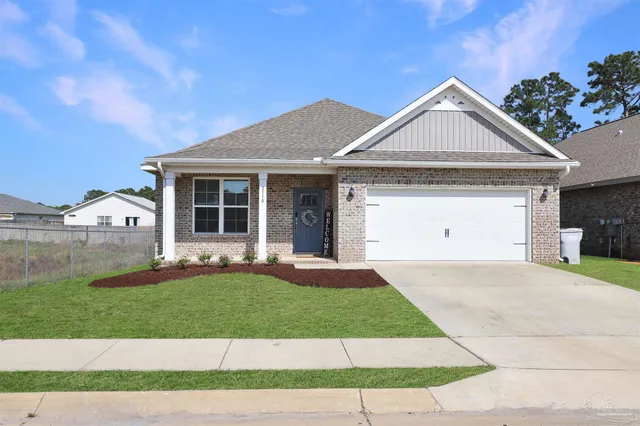 $2,400 | 2110 Cambridge Park Drive, Gulf Breeze, FL 32563