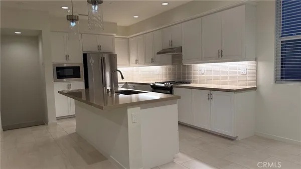 $4,500 | 137 Mirth, Irvine, CA 92618