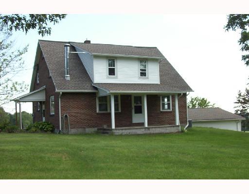 118 Mortimer Road Transfer, PA 16154 - Photo 1 of 8 Exterior Front.