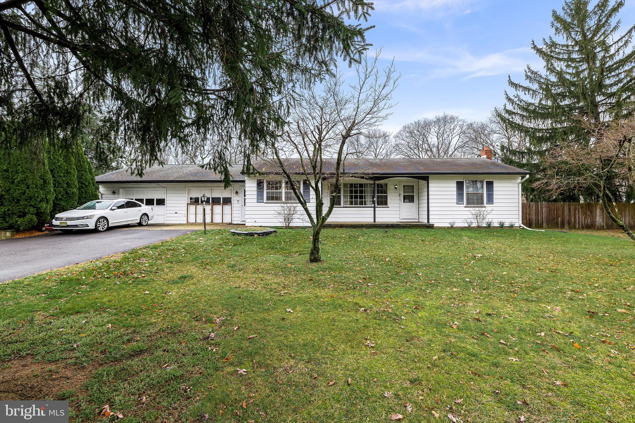 217 Creek Road Mount Laurel, NJ 08054 - Photo 1 of 28