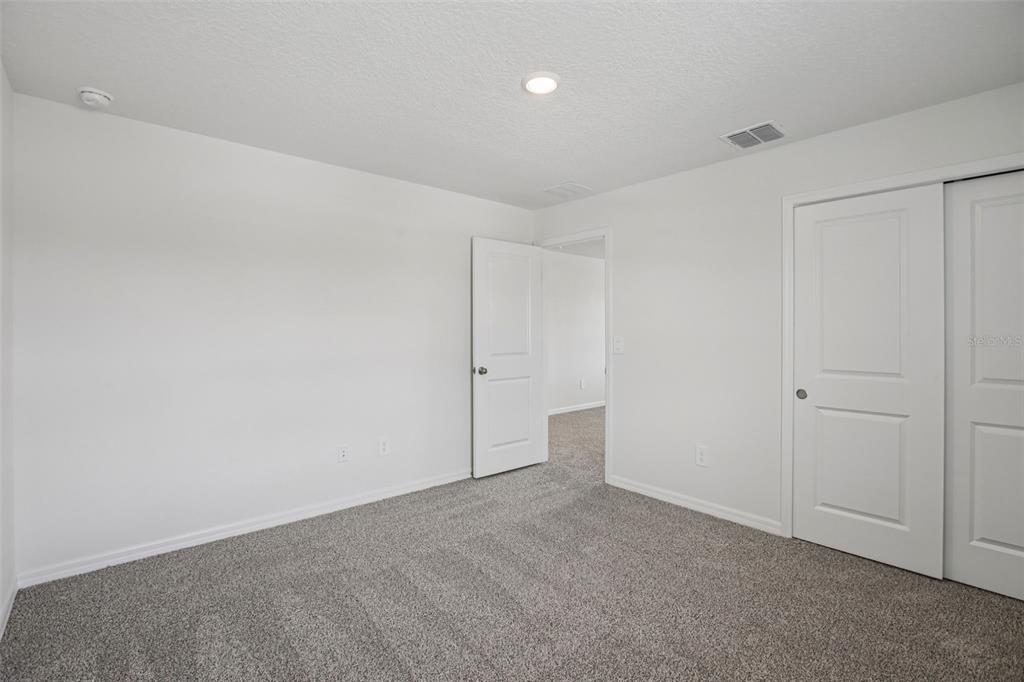 1820 Brekey Way Zephyrhills, FL 33541 - Photo 32 of 41