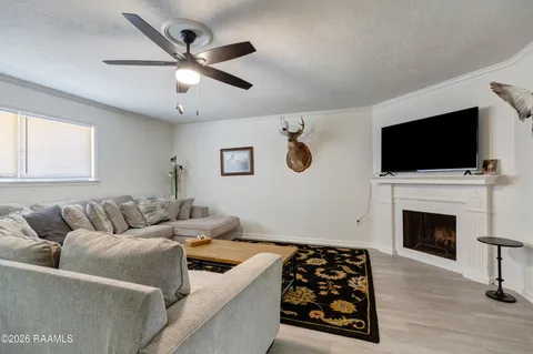 $152,000 | 110 W Bayou, Unit 302, Lafayette, LA 70503