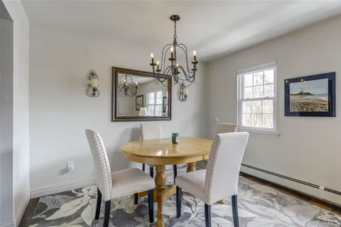 $2,800 | 1 Anchorage Lane, Unit 2B, Oyster Bay, NY 11771