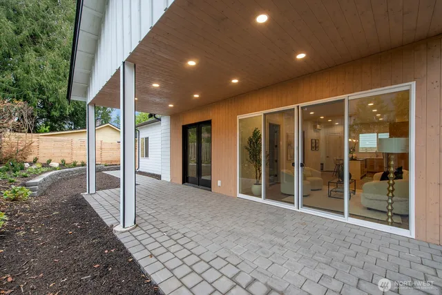 a view of an entryway