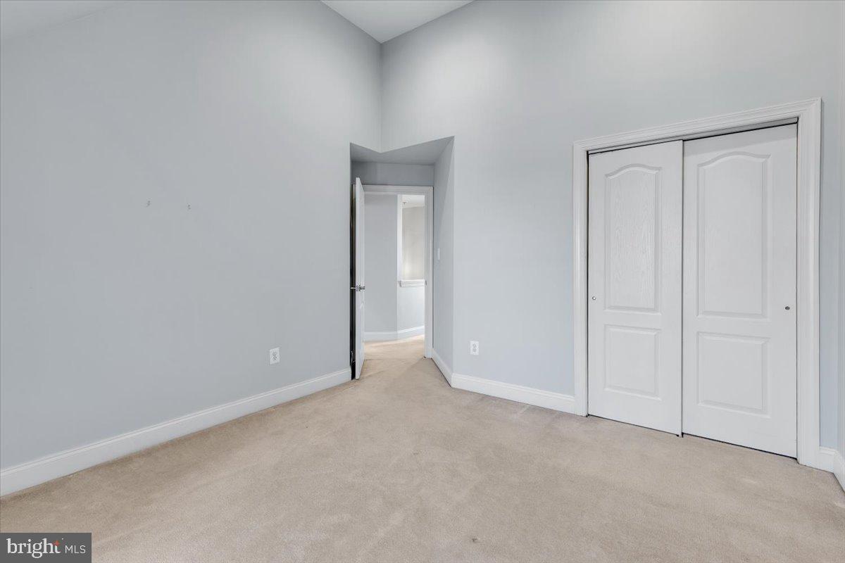 174 A Chevy Chase Street, Unit 174A Gaithersburg, MD 20878 - Photo 12 of 34 a view of an empty room and closet area