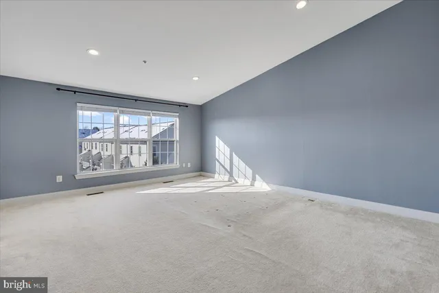 $3,499 | 174 A Chevy Chase Street, Unit 174A, Gaithersburg, MD 20878