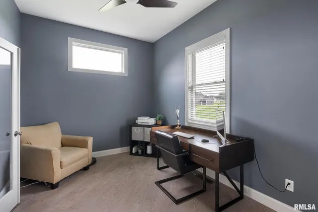 $685,000 | 317 Madison Drive, Riverdale, IA 52722