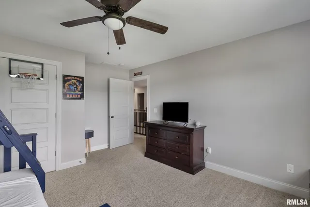 $685,000 | 317 Madison Drive, Riverdale, IA 52722