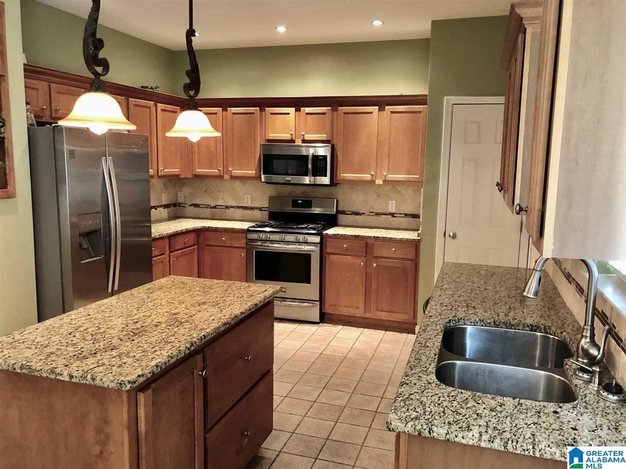 8152 Becker Lane Leeds, AL 35094 - Photo 6 of 19