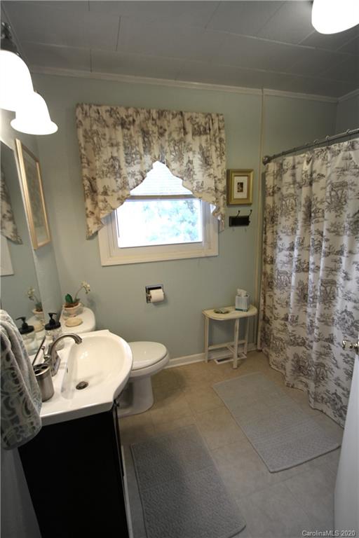 47 Broadway Tryon, NC 28782 - Photo 14 of 26