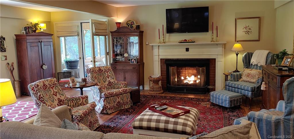 47 Broadway Tryon, NC 28782 - Photo 5 of 26