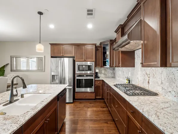 $655,000 | 1719 North Whitmore Avenue, Clovis, CA 93619