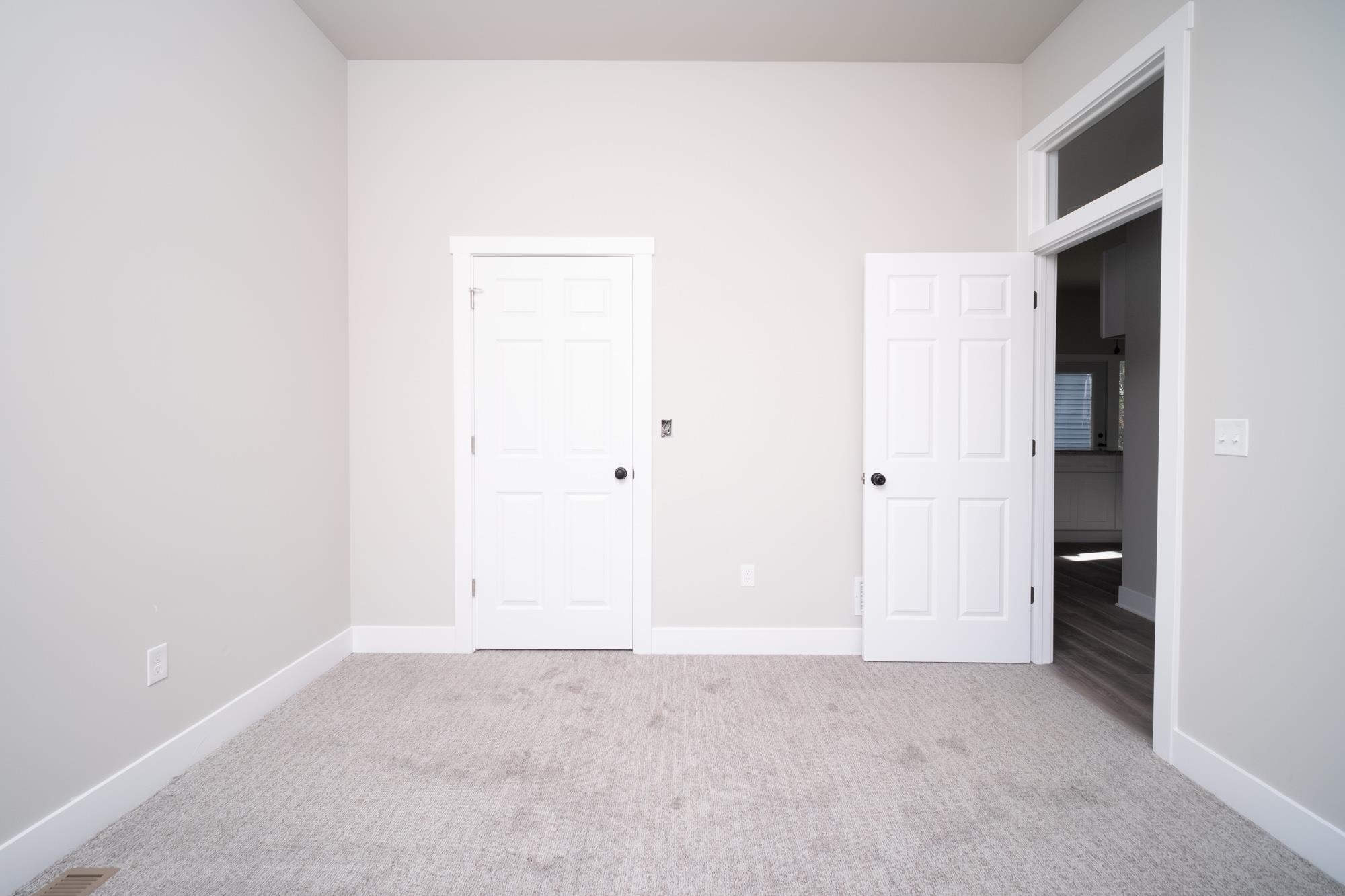 9620 Lismore Road Roscoe, IL 61073 - Photo 17 of 32 Gallery Image 17