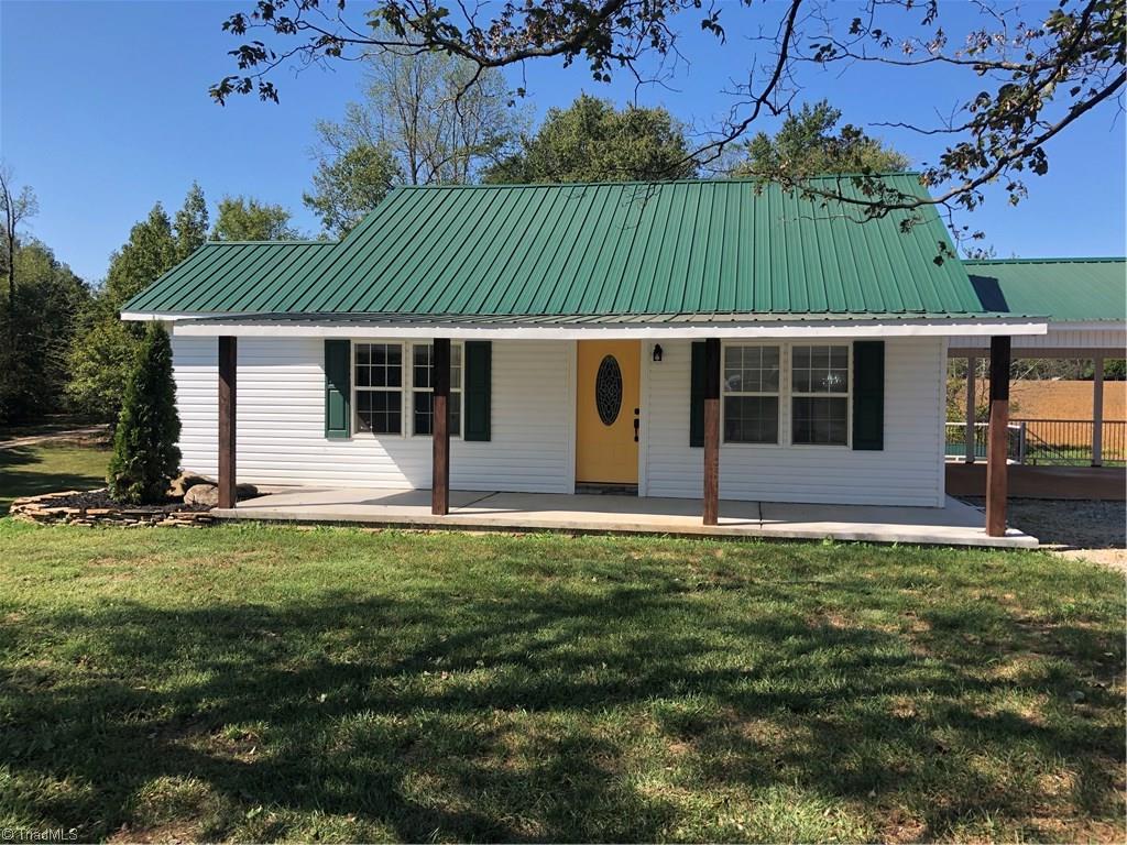 1261 Owens Road Lexington, NC 27292 - Photo 2 of 24 Gallery Image 2