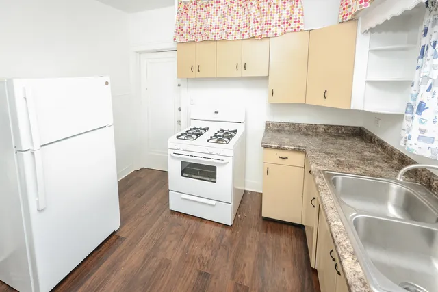 $1,400 | 815 Mason Avenue, Unit 2, Joliet, IL 60435