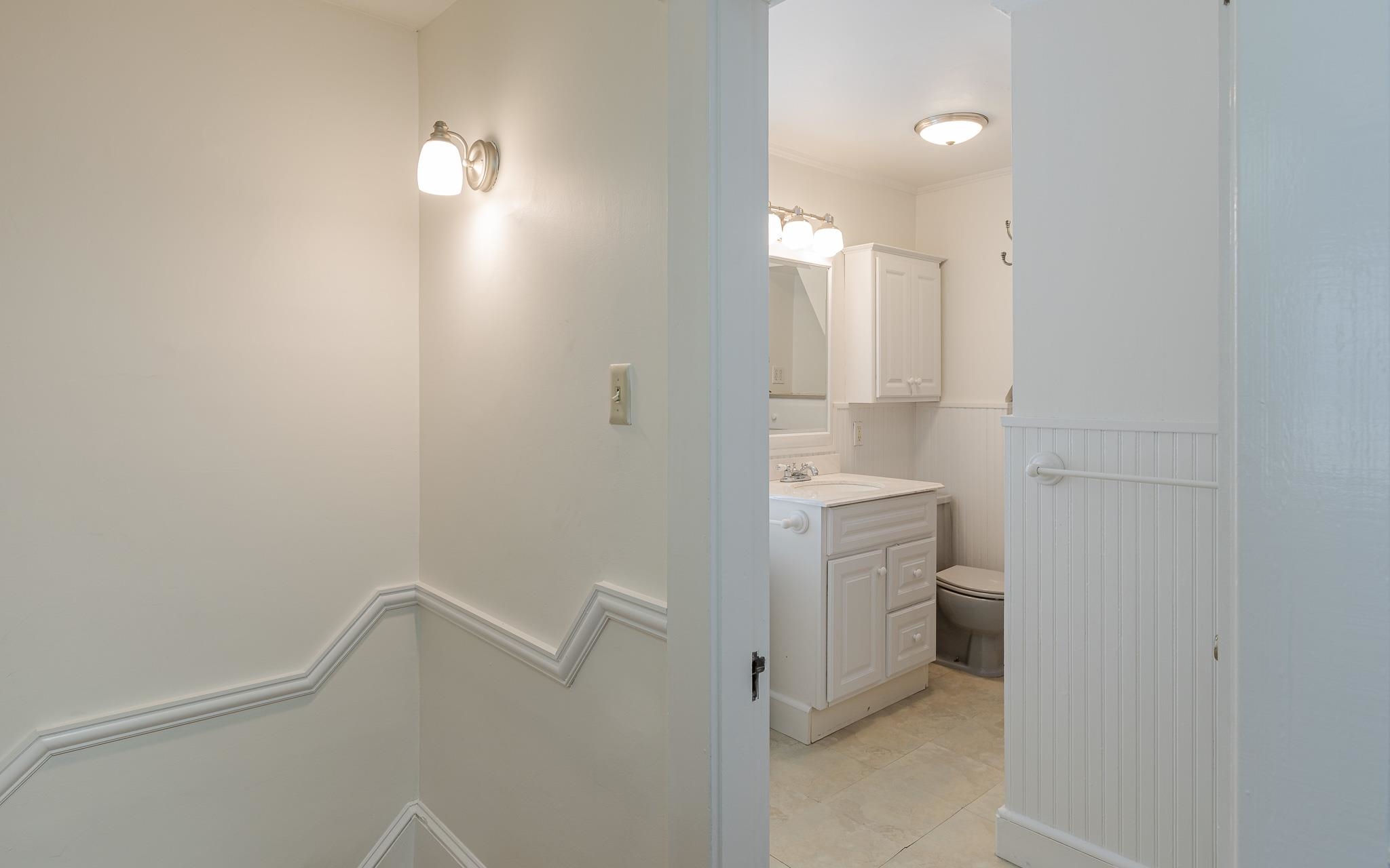 47 Baker Street Keene, NH 03431 - Photo 34 of 45
