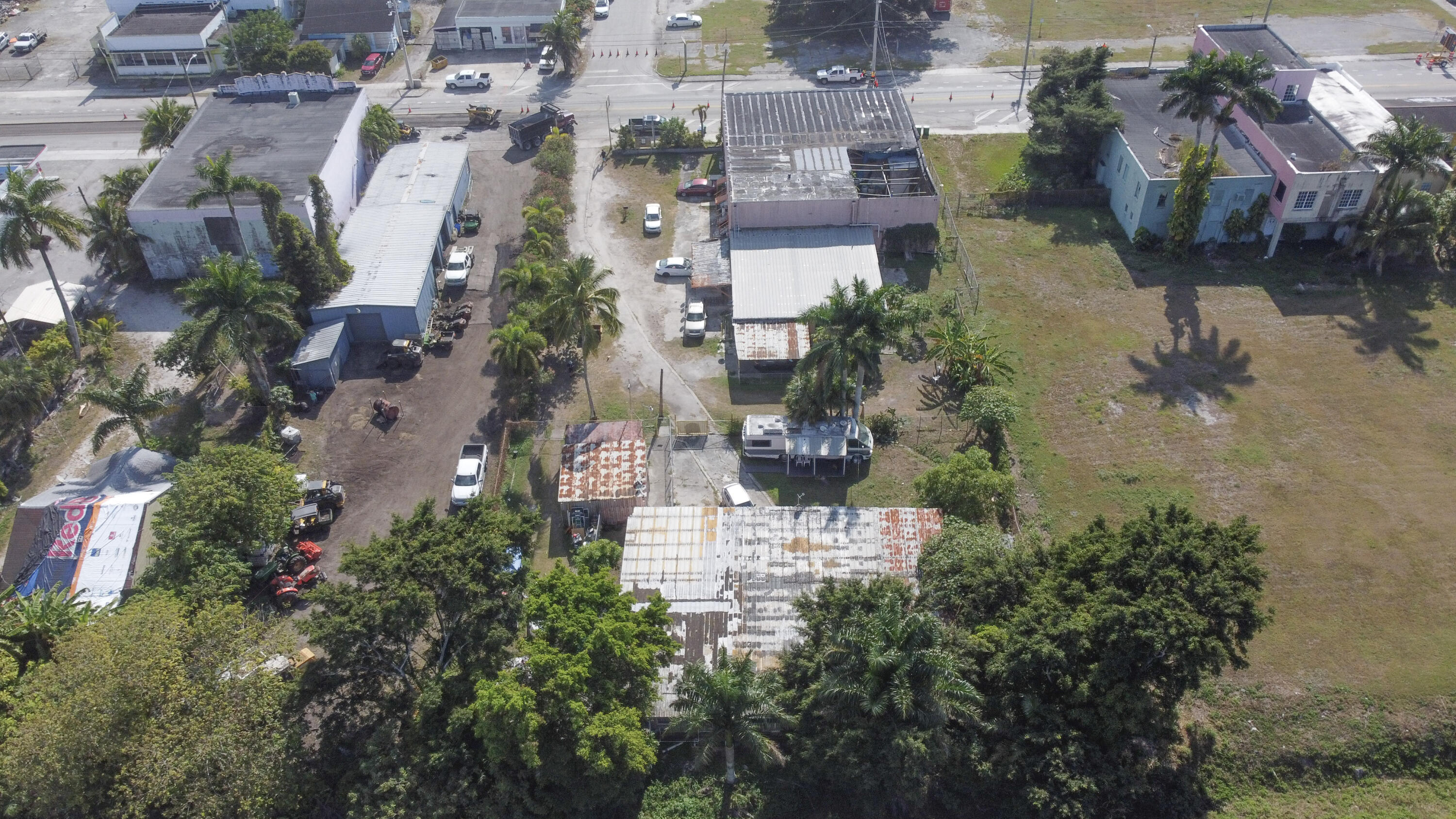 185 East Main Street Pahokee, FL 33476 - Photo 13 of 37 11-DJI_0186
