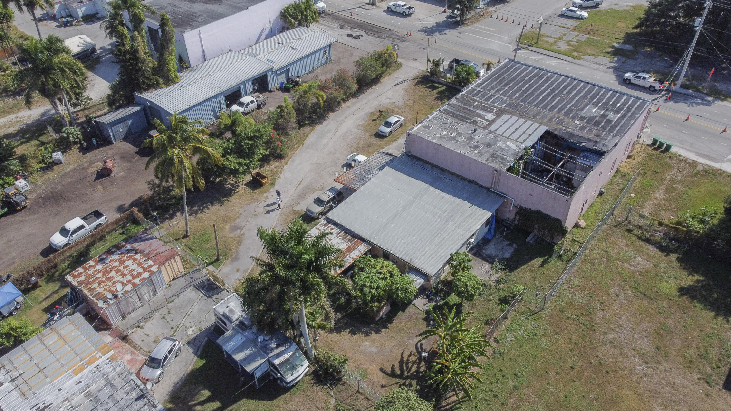 185 East Main Street Pahokee, FL 33476 - Photo 35 of 37 35-DJI_0219