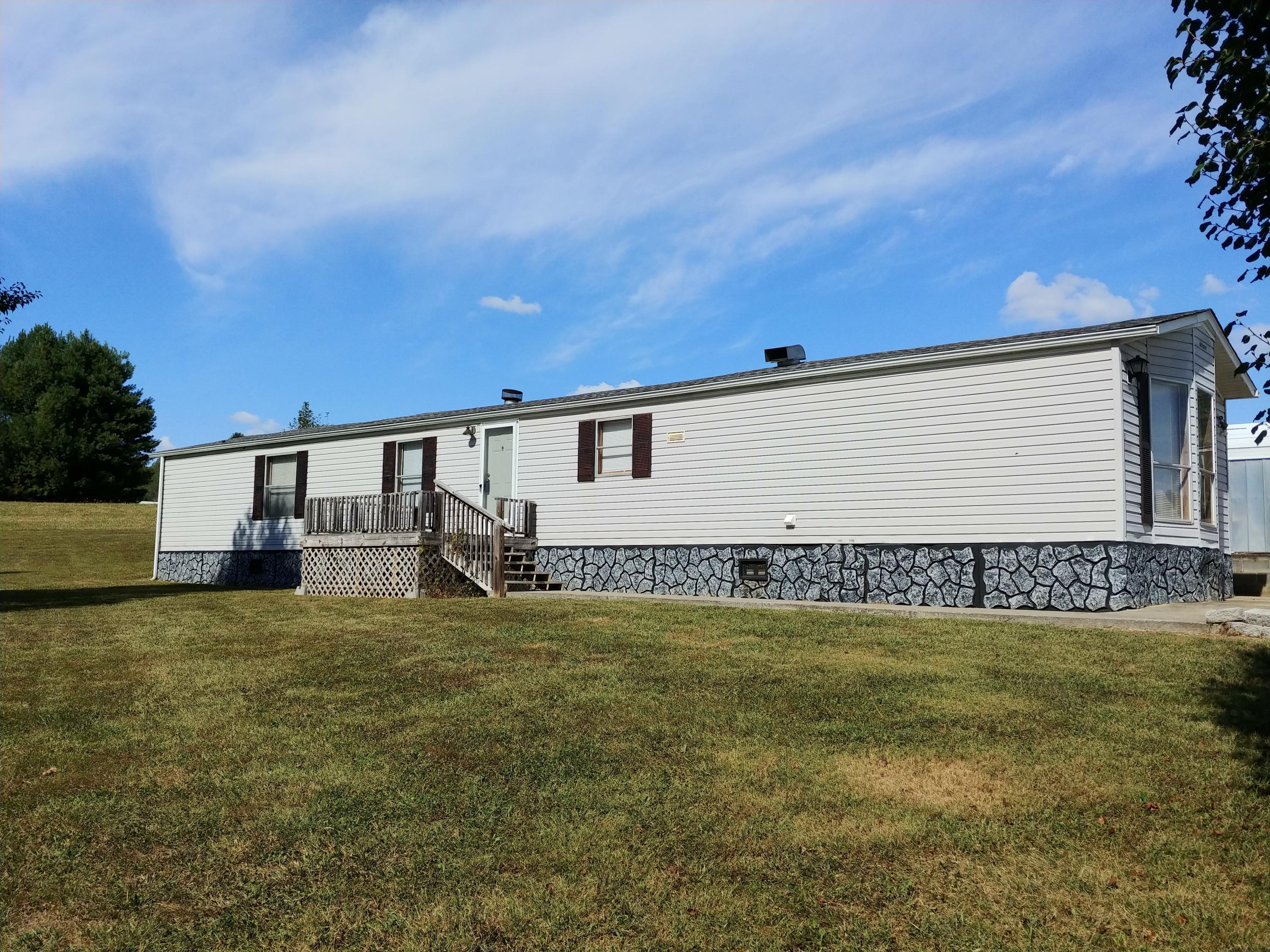 1241 Hickory Tree Road Bristol, TN 37620 - Photo 1 of 19 WELCOME HOME!