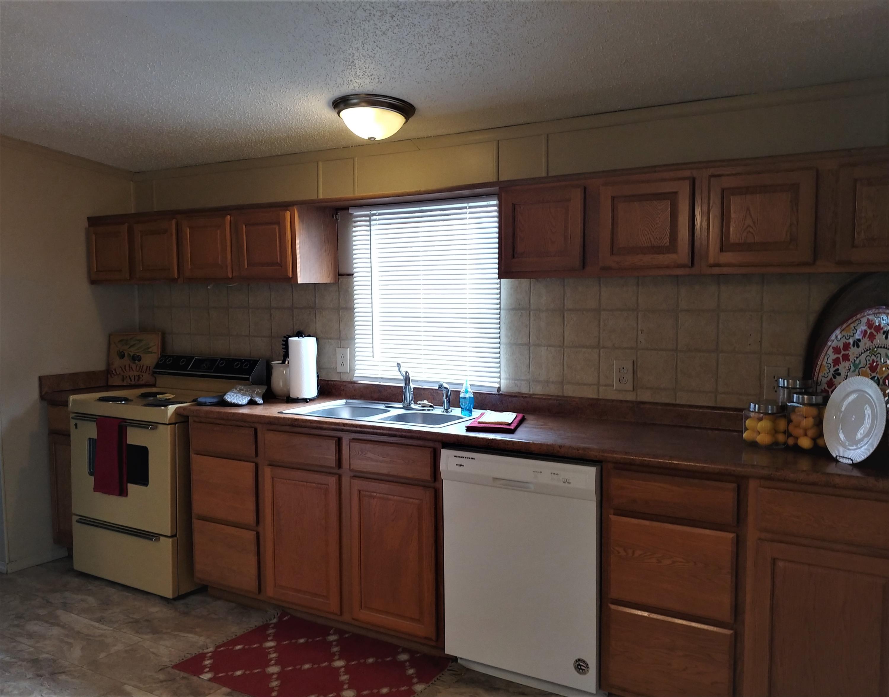 1241 Hickory Tree Road Bristol, TN 37620 - Photo 6 of 19 WHAT'S FOR DINNER?