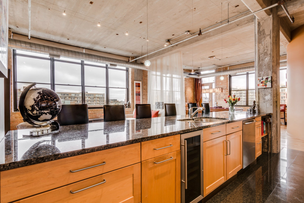 850 West Adams Street, Unit 6D Chicago, IL 60607 - Photo 11 of 35 a kitchen with sink a window and cabinets
