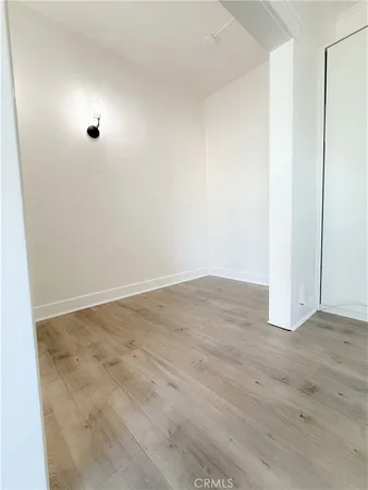 $325,000 | 325 West 3rd Street, Unit 507, Long Beach, CA 90802