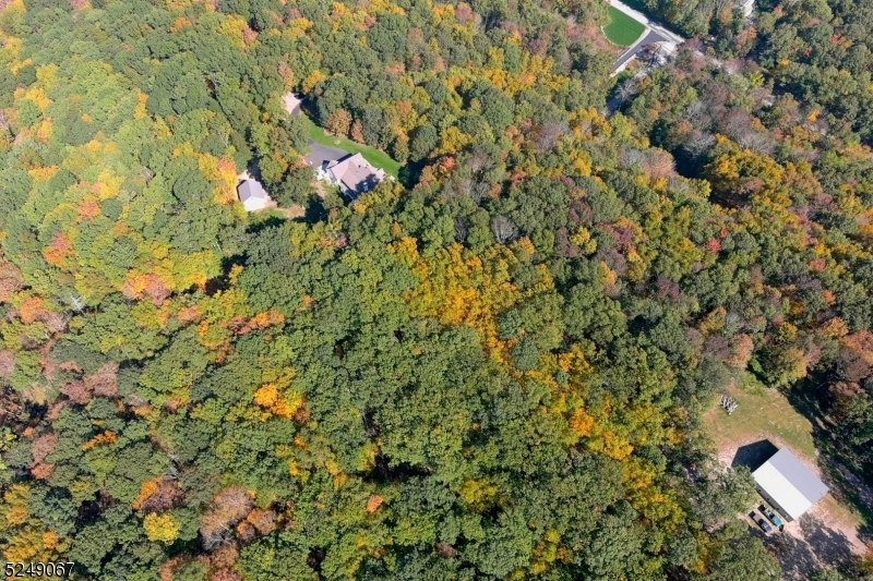 93 Moore Road Wantage, NJ 07461 - Photo 8 of 25