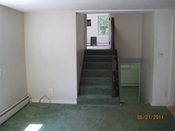 82 Teele Road Bolton, MA 01740 - Photo 5 of 12 a view of entryway