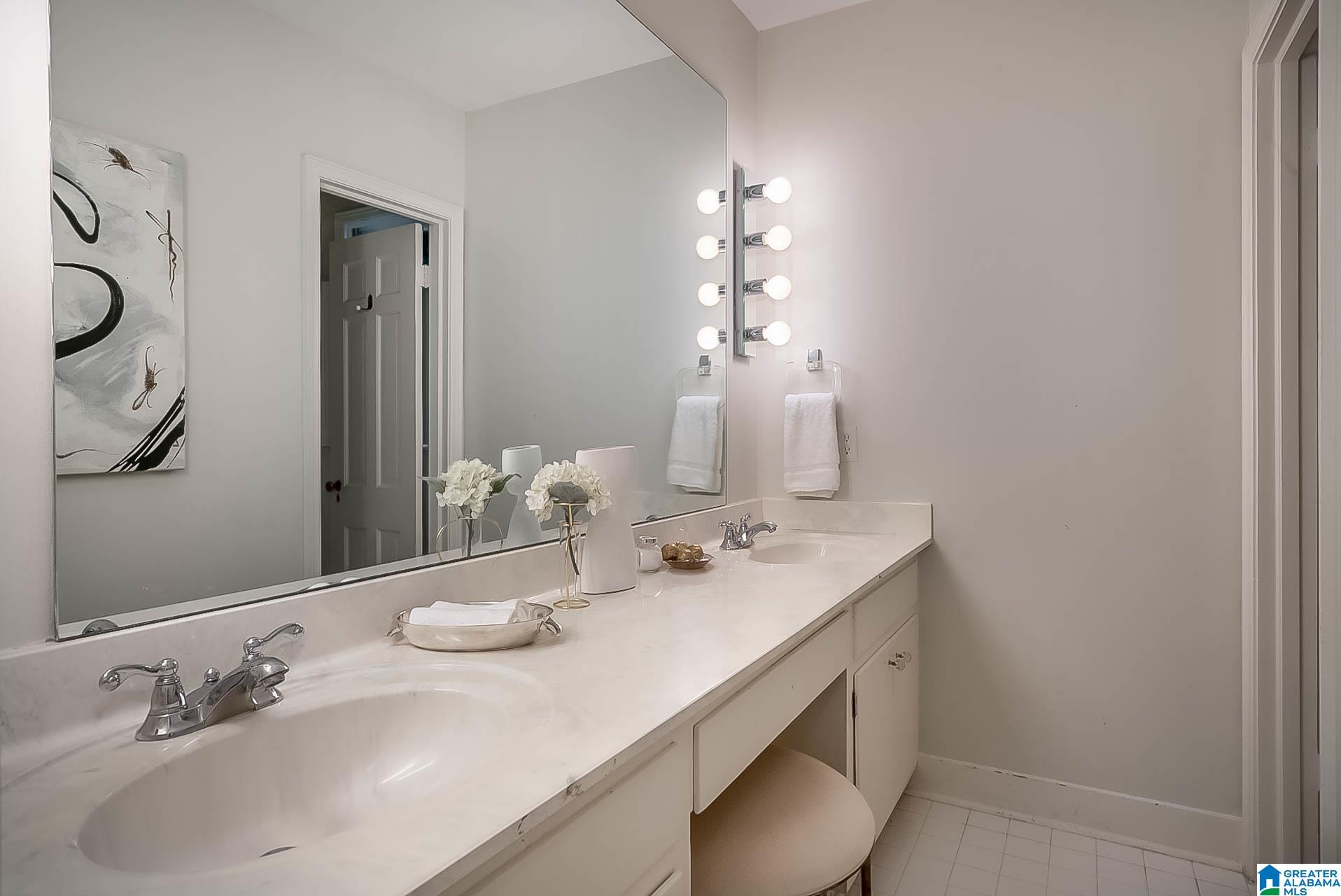 2865 Balmoral Road Birmingham, AL 35223 - Photo 19 of 42