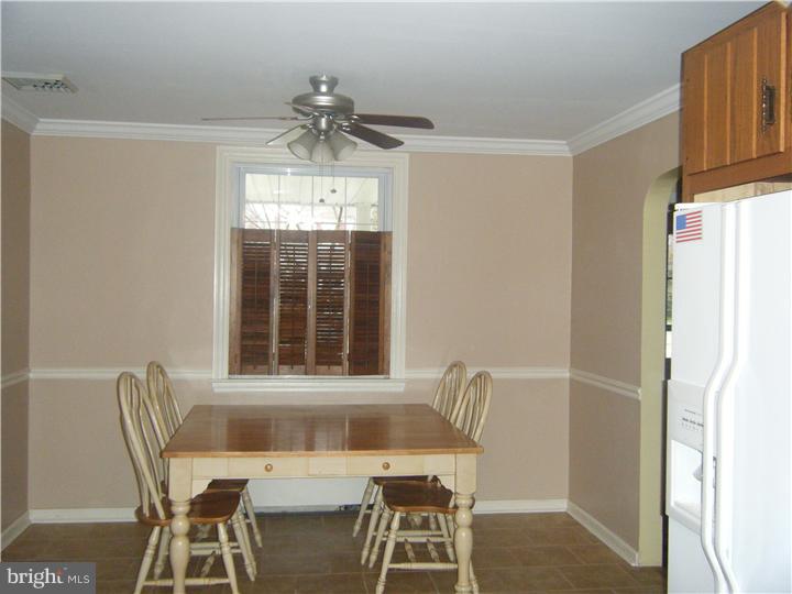 566 Willowbrook Road Havertown, PA 19083 - Photo 11 of 18 Gallery Image 11