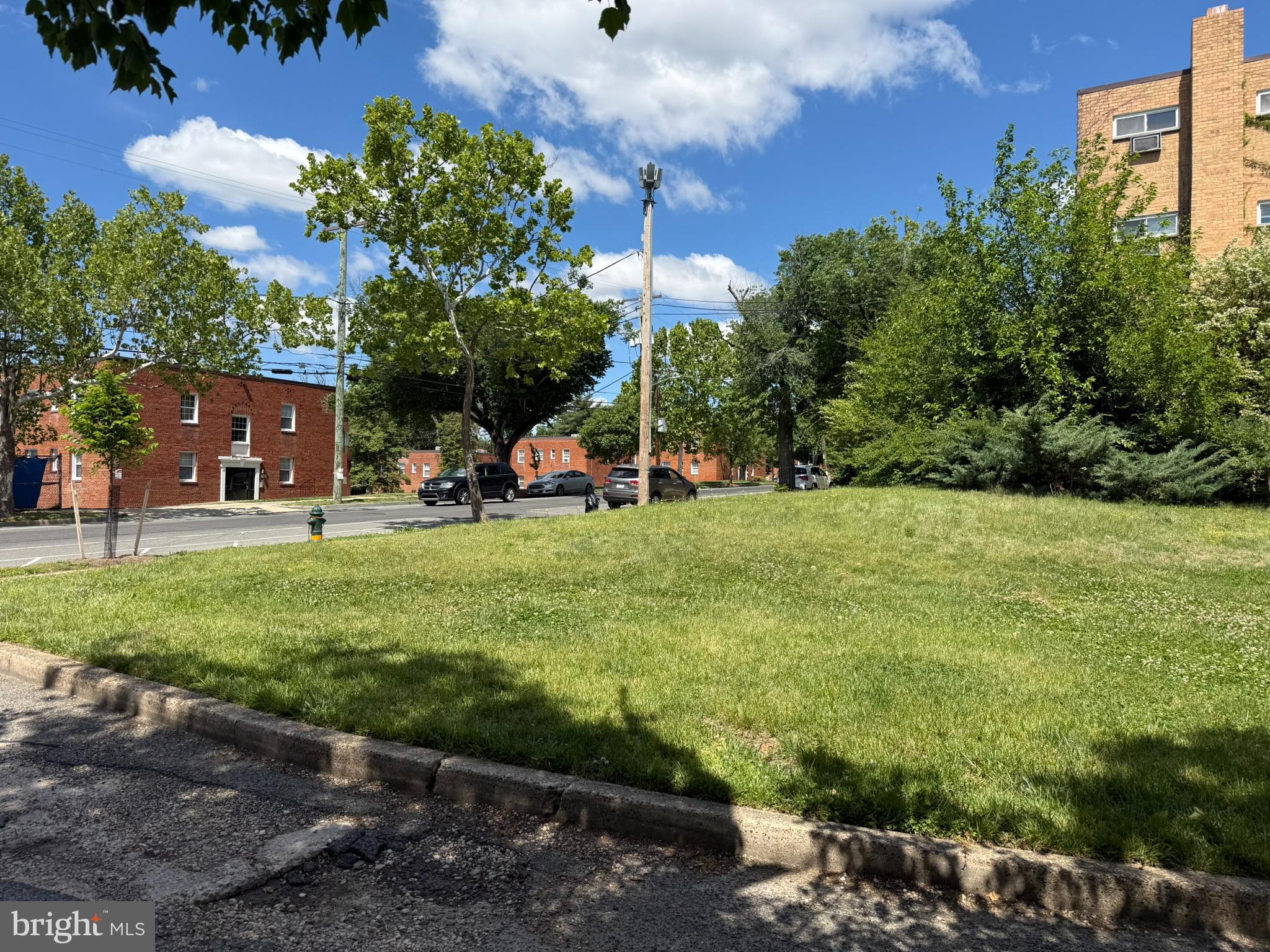 428 Ridge Road Southeast, Unit 305 Washington, DC 20019 - Photo 21 of 23 a view of a kids park