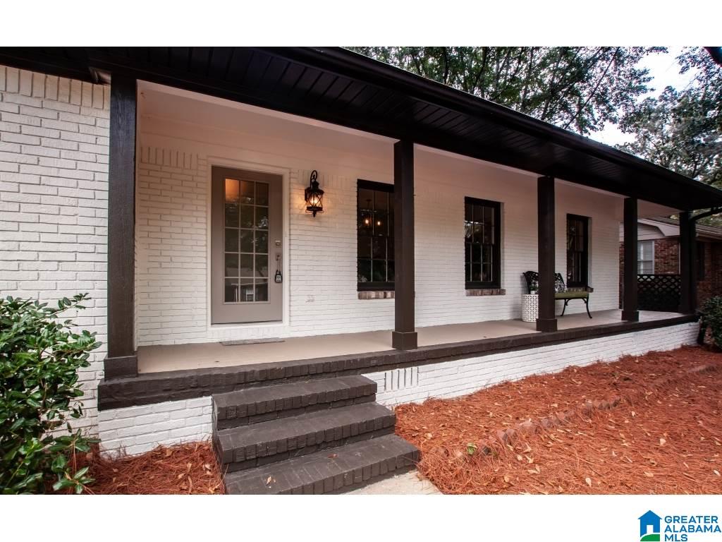 1405 Swallow Lane Birmingham, AL 35213 - Photo 2 of 35