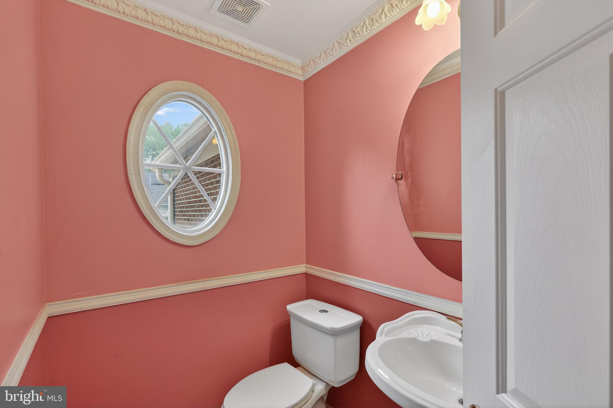 8508 Hillview Road Landover, MD 20785 - Photo 31 of 57