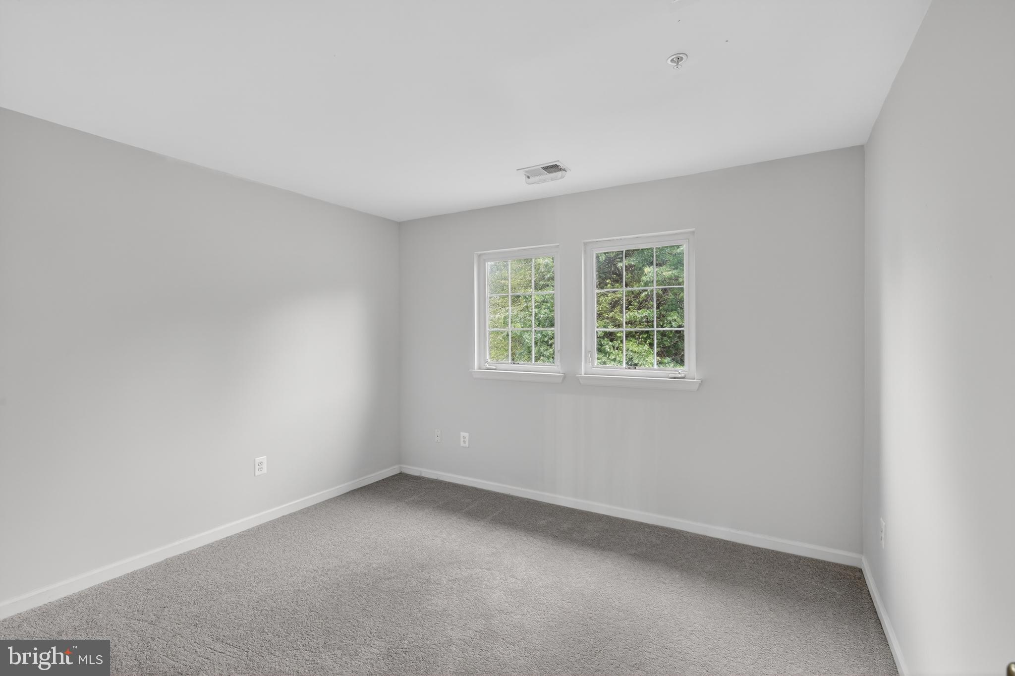 8508 Hillview Road Landover, MD 20785 - Photo 39 of 57