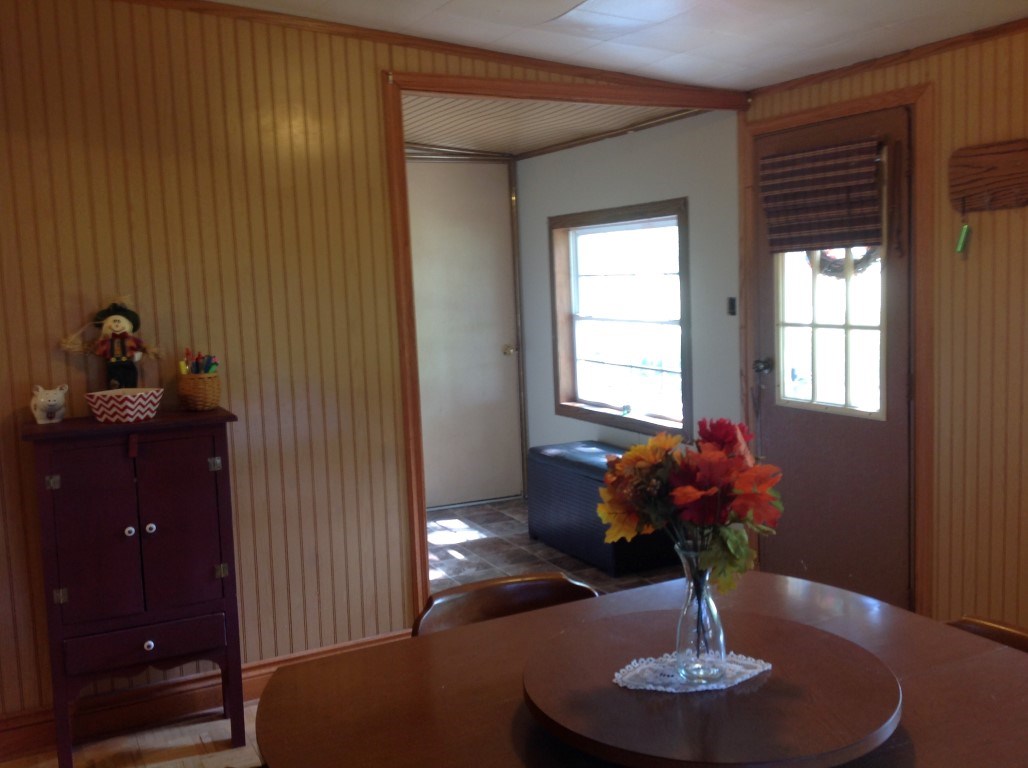 4239 South Magee Road Warsaw, IN 46580 - Photo 15 of 32