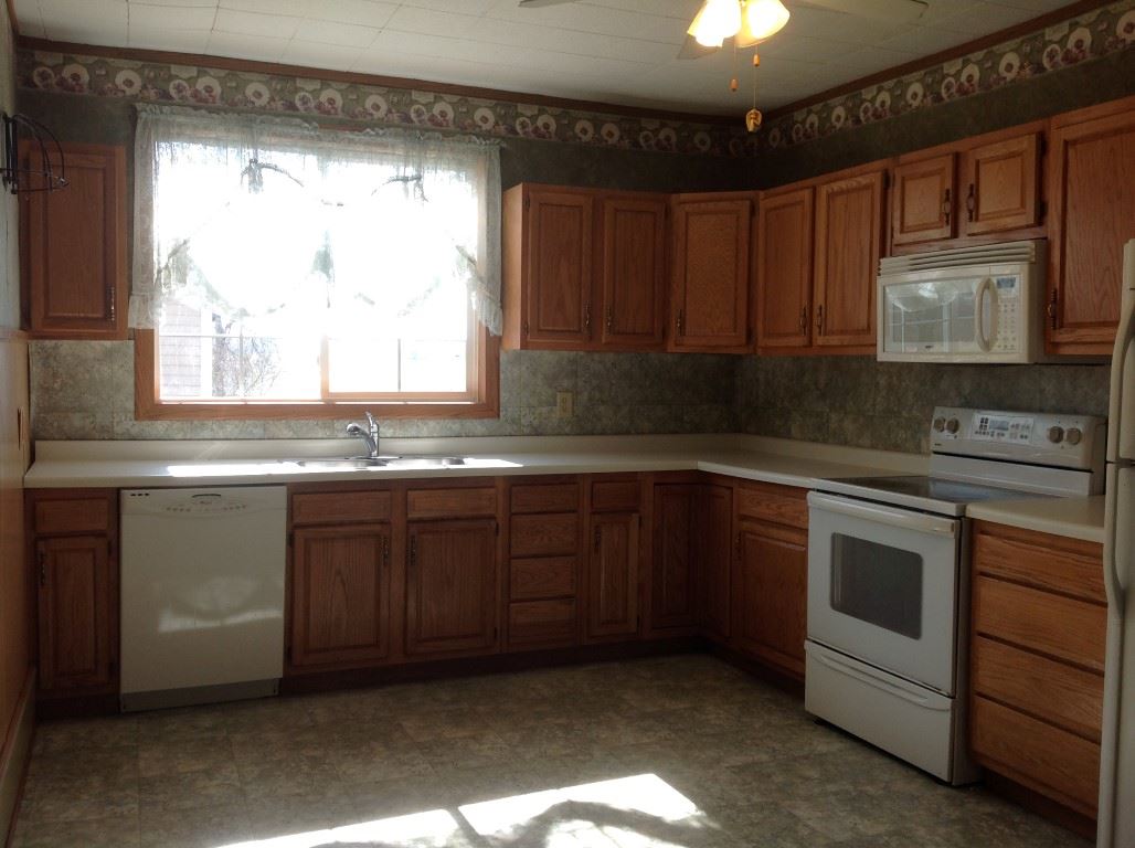 4239 South Magee Road Warsaw, IN 46580 - Photo 10 of 32