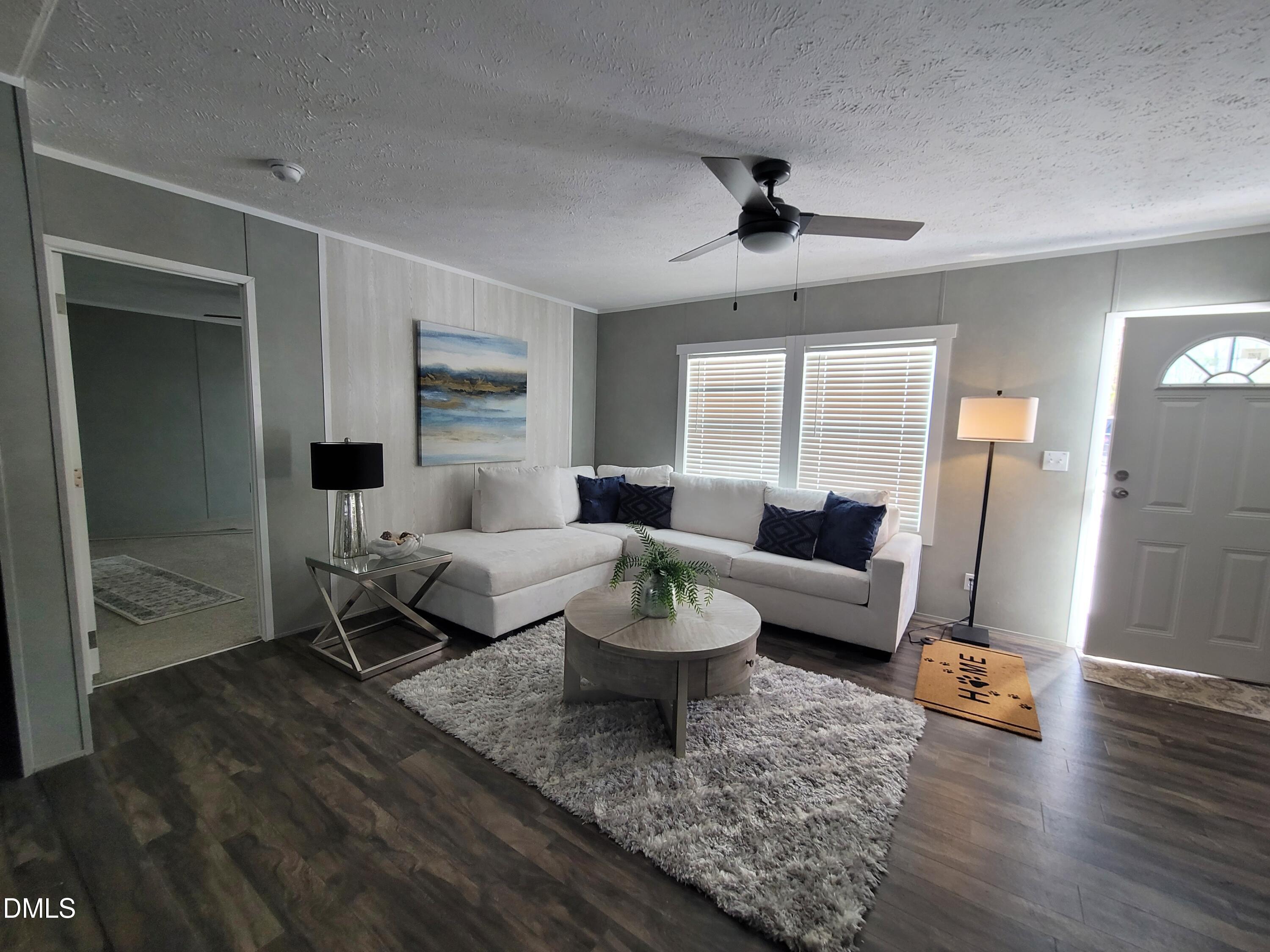 323 Aquilla Road, Unit Z Benson, NC 27504 - Photo 3 of 9 Family Room