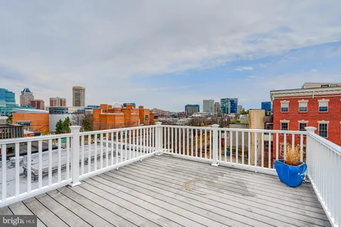 $385,000 | 736 Light Street, Baltimore, MD 21230