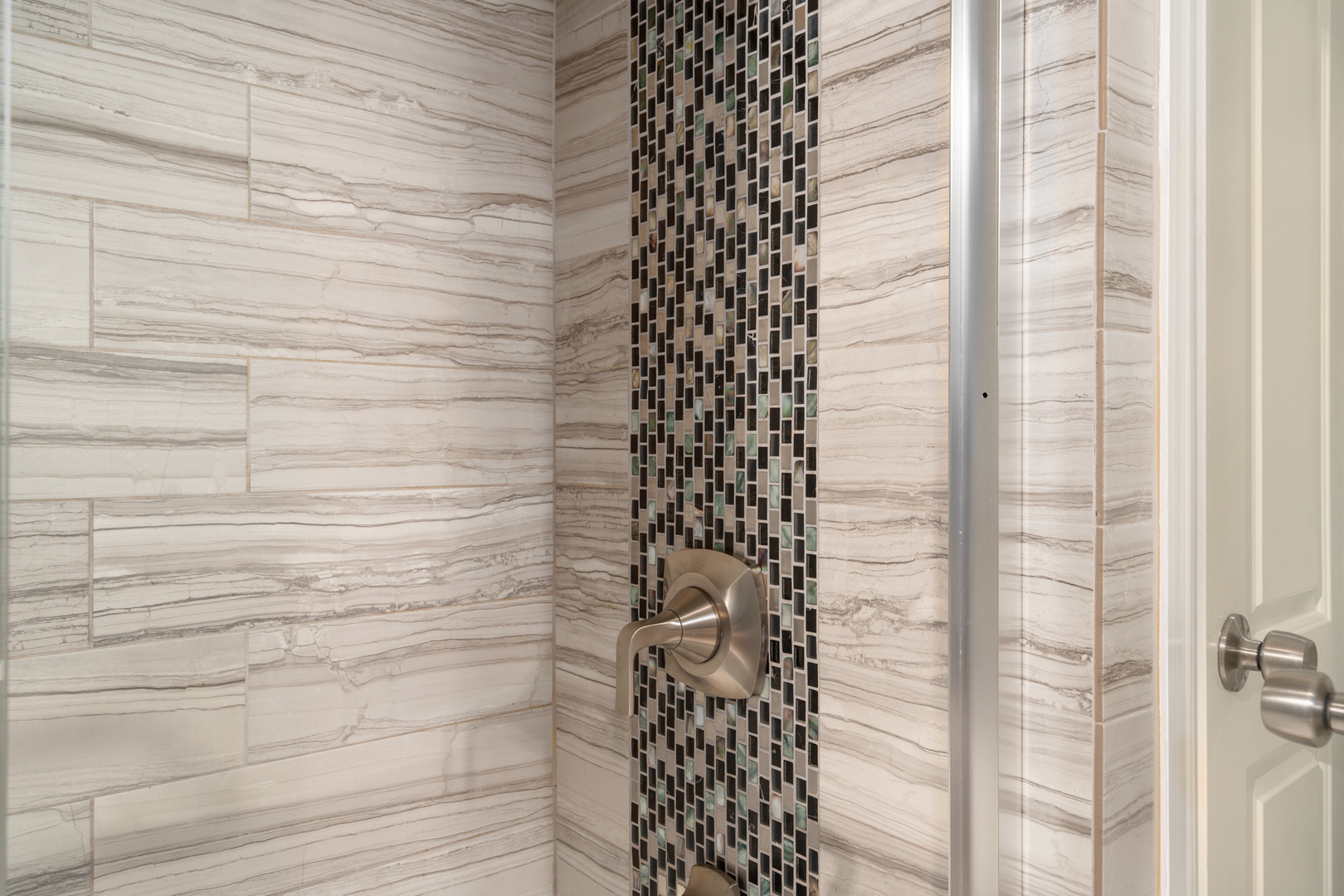 12 Cour Monnet Palos Hills, IL 60465 - Photo 19 of 27 a bathroom with a shower and a shower