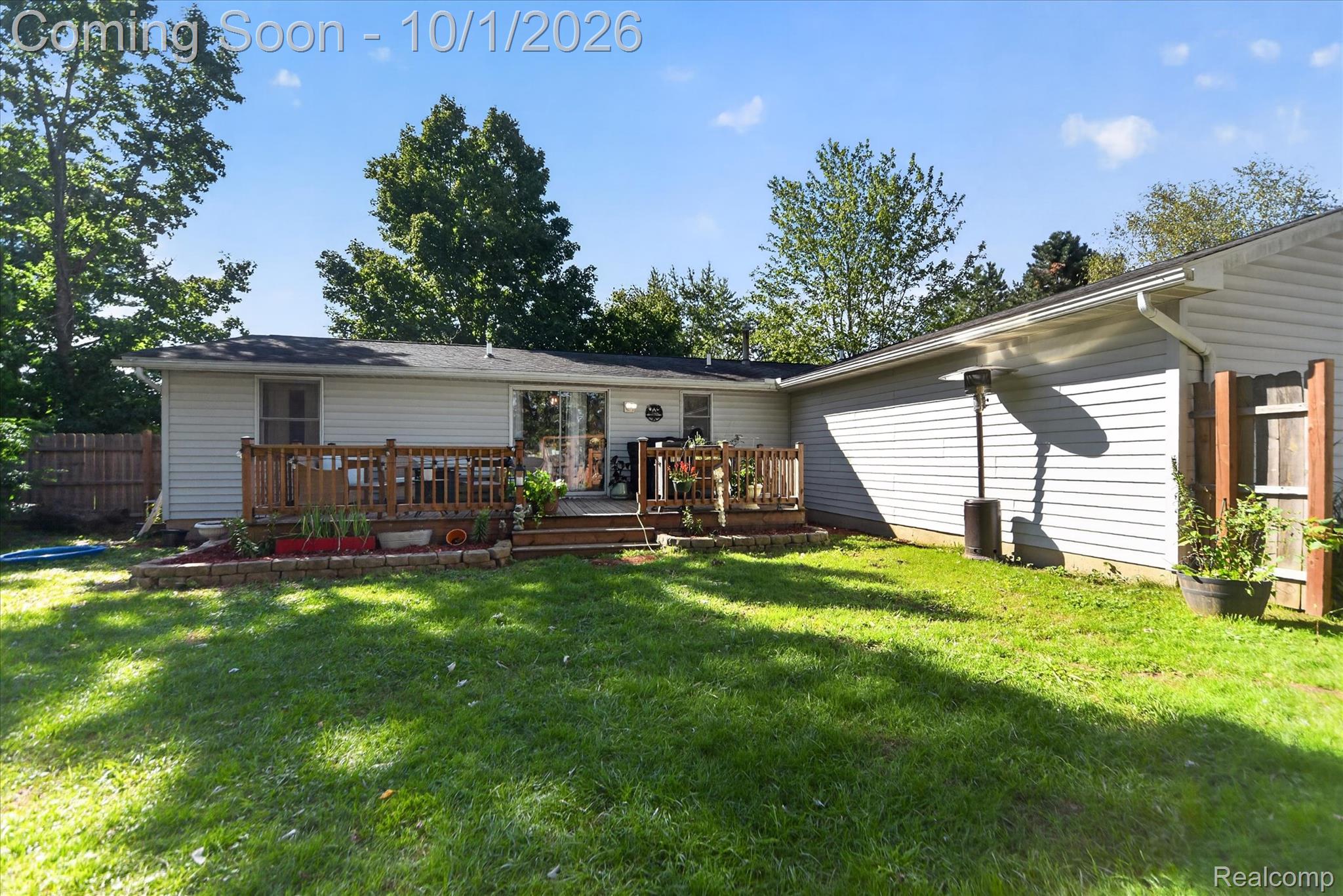 5212 North Fowlerville Road Fowlerville, MI 48836 - Photo 34 of 40 34-5212-N-Fowlerville-Rd-Fowlerville-WindowStill.jpg