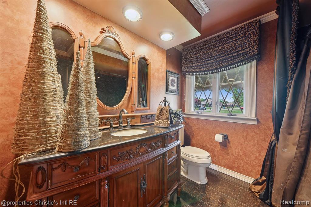 511 South Gulley Road Dearborn, MI 48124 - Photo 27 of 41