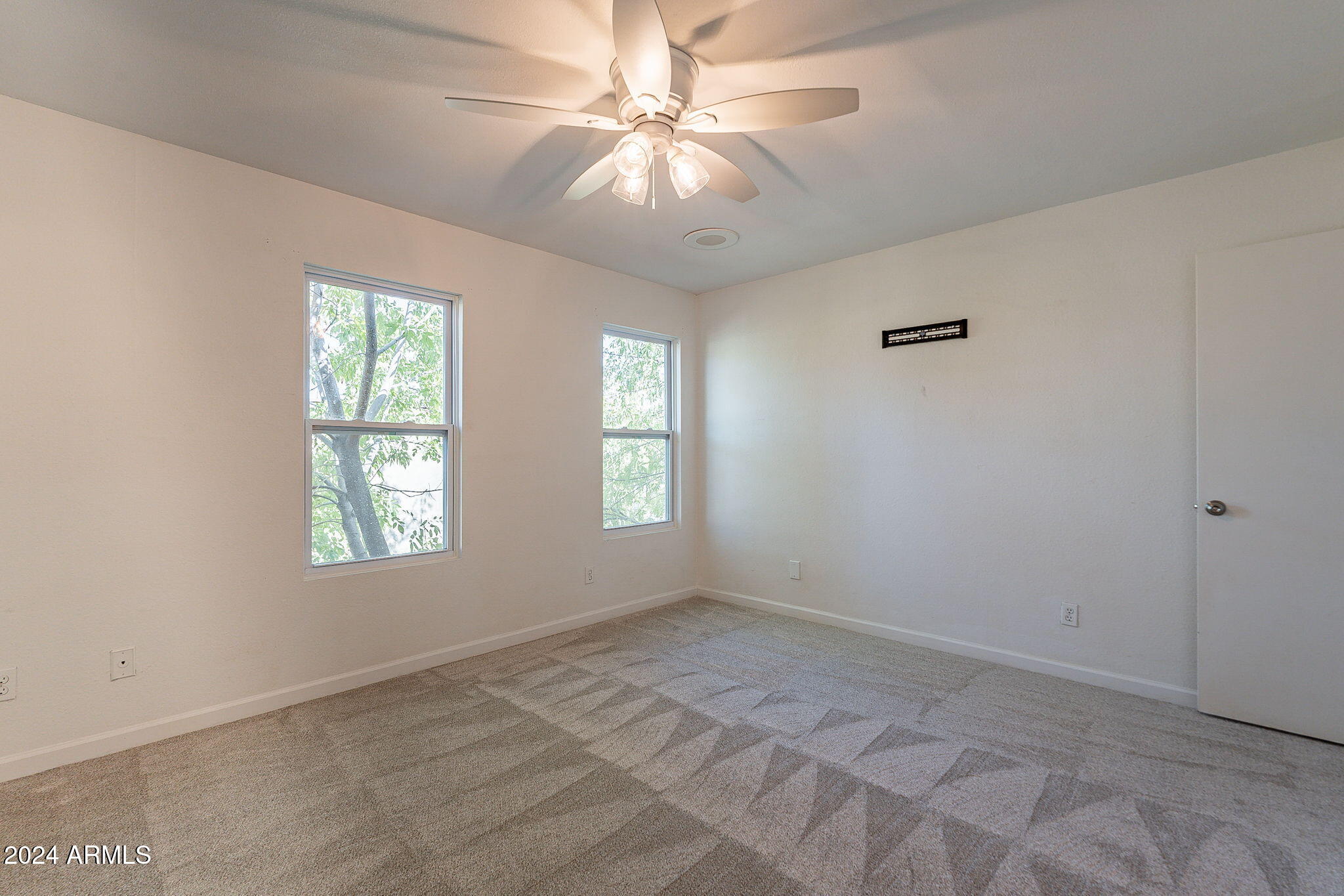 1051 South Dobson Road, Unit 107 Mesa, AZ 85202 - Photo 23 of 34 23-web-or-mls-Dobson-23