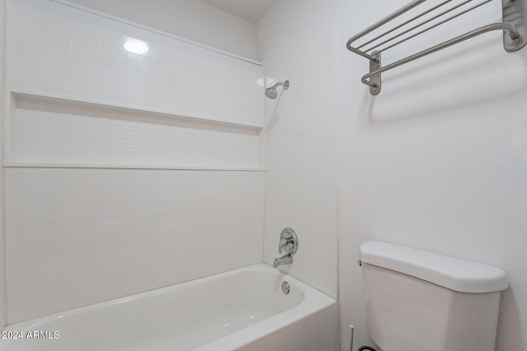 1051 South Dobson Road, Unit 107 Mesa, AZ 85202 - Photo 25 of 34 25-web-or-mls-Dobson-25