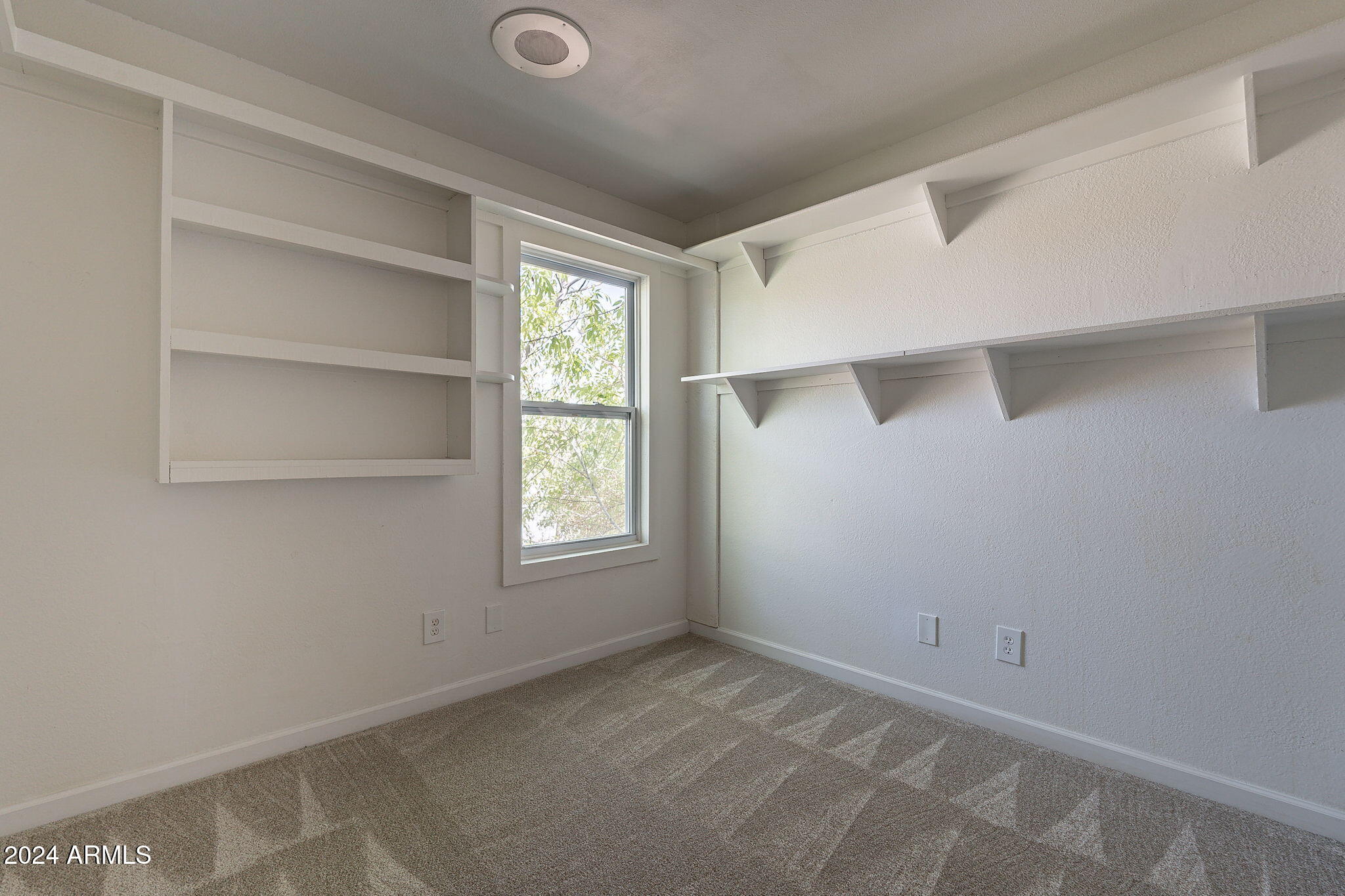 1051 South Dobson Road, Unit 107 Mesa, AZ 85202 - Photo 27 of 34 27-web-or-mls-Dobson-27